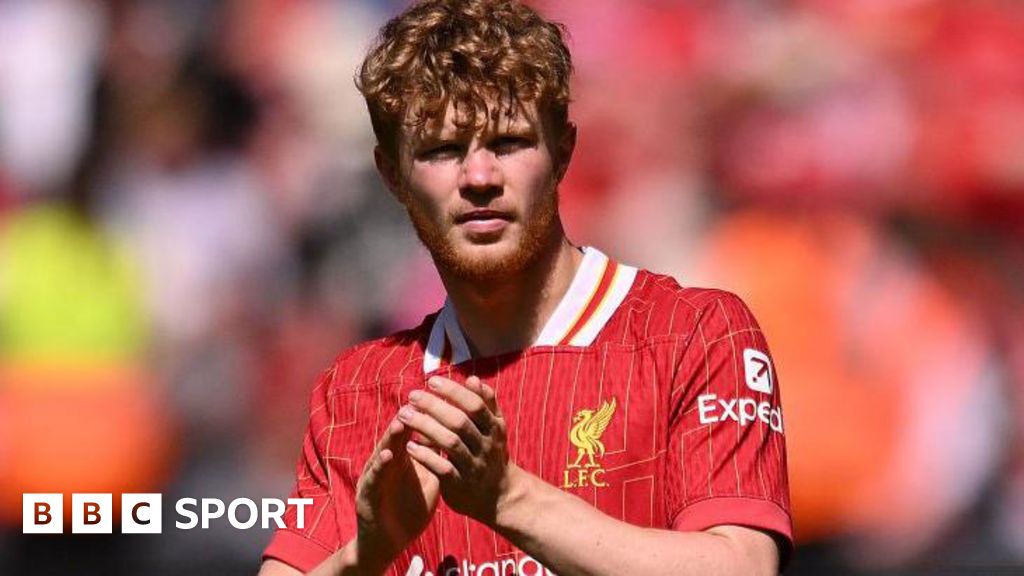 Luca Stephenson: Liverpool youngster joins Dundee United on loan