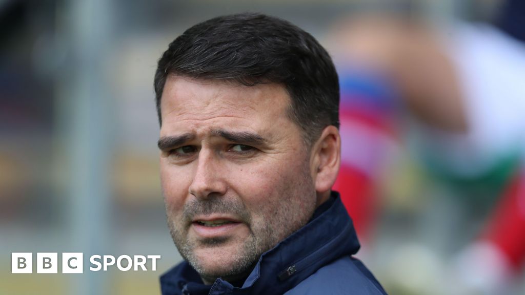 David Healy Signs Contract Extension with Linfield