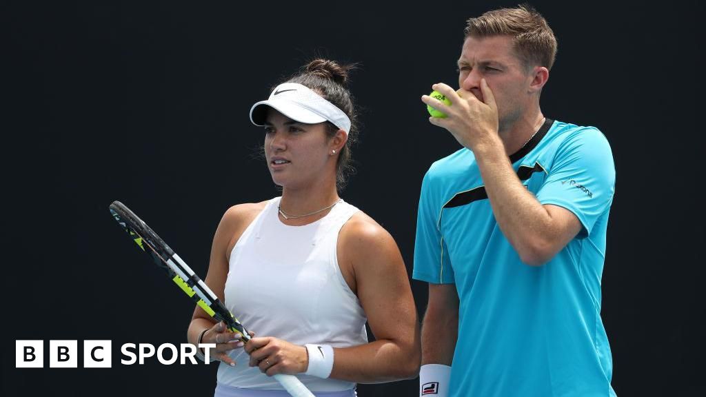 Skupski & Krawczyk reach mixed doubles semi in Paris