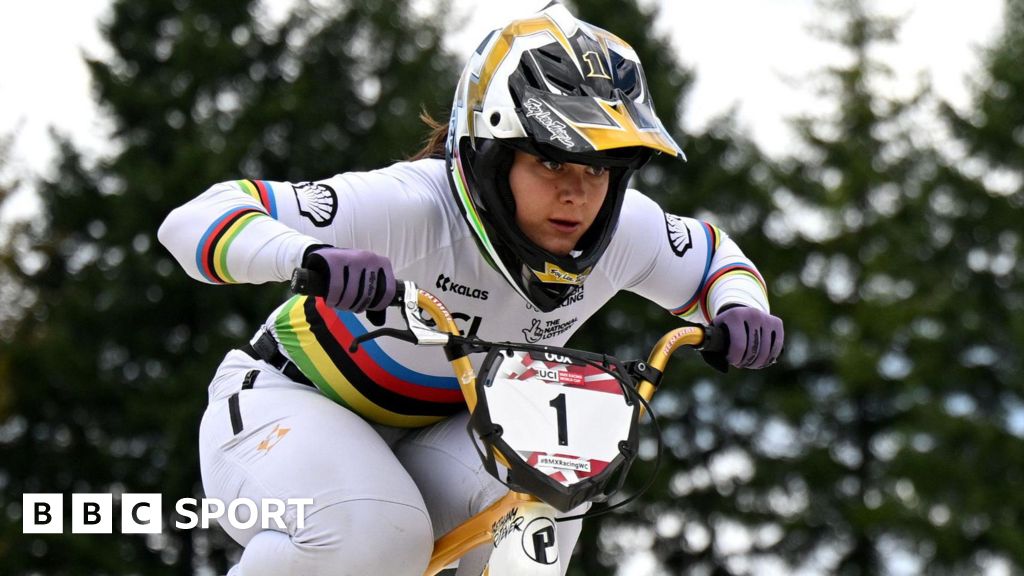 Bethany Shriever: British Olympic BMX champion fractures collarbone