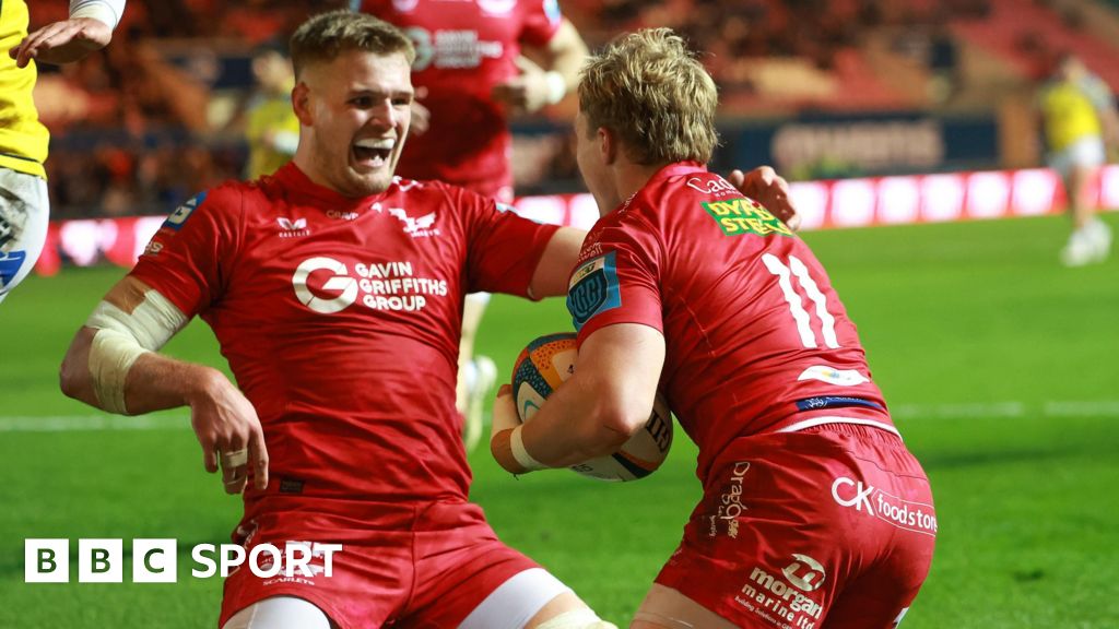 Scarlets secure bonus-point win over Zebre