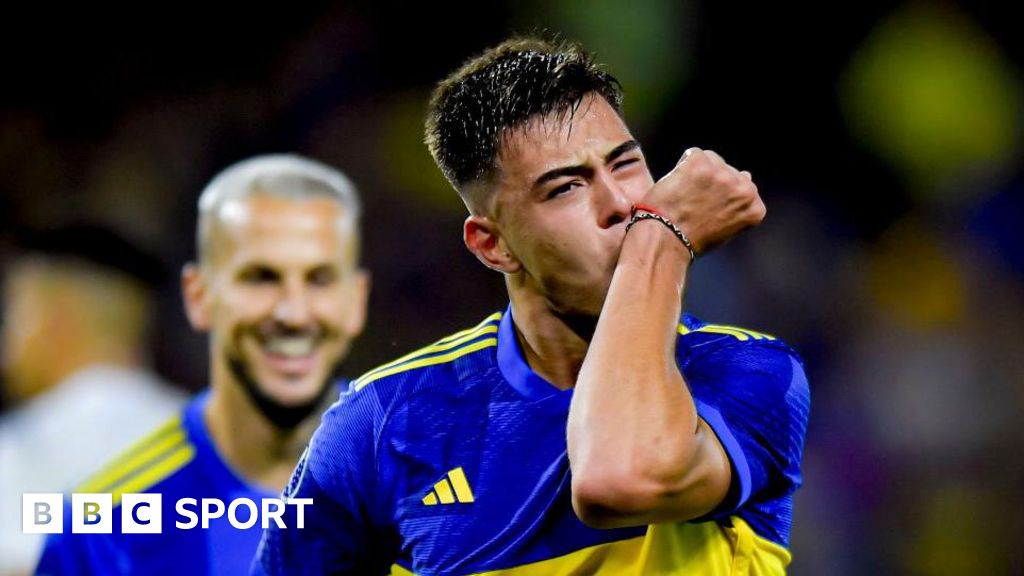 Chelsea sign £15m Boca Juniors defender Anselmino