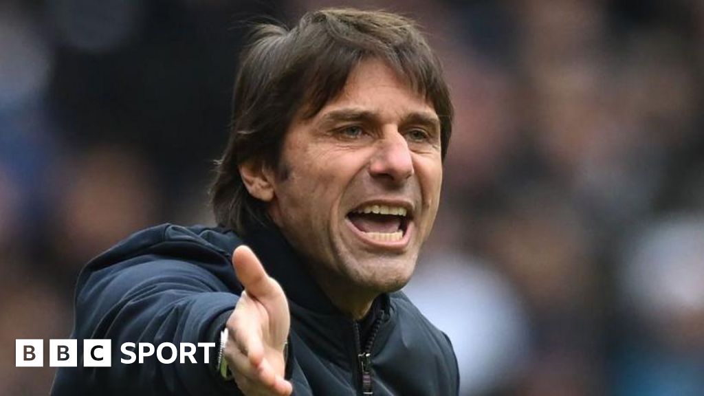 Napoli appoint Conte as new manager