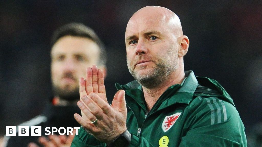 Wales sack Page - Pundits react