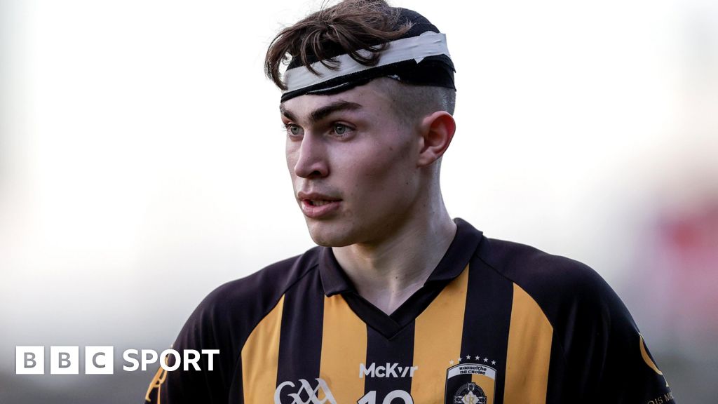 Caolan Finnegan: Crossmaglen footballer dies after cancer battle