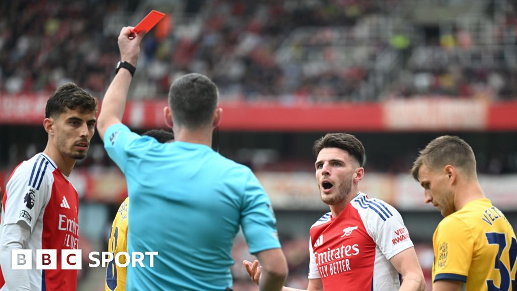 Declan Rice Sent Off in Brighton Match