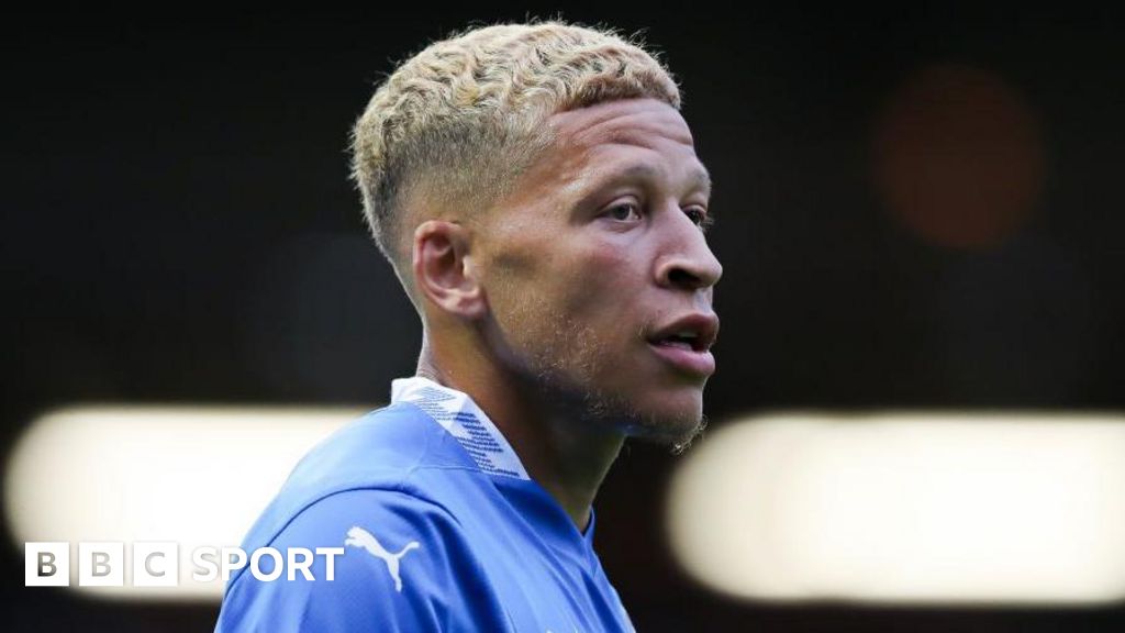 Hibernian: Dwight Gayle joins Scottish Premiership club