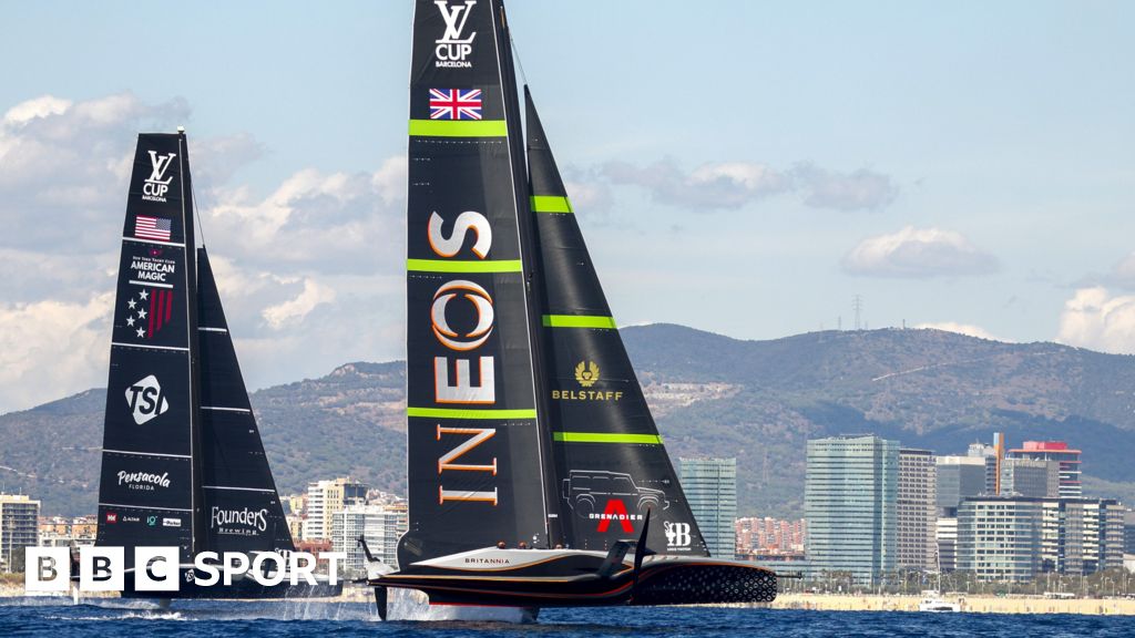 Ainslie's team progress in America's Cup bid