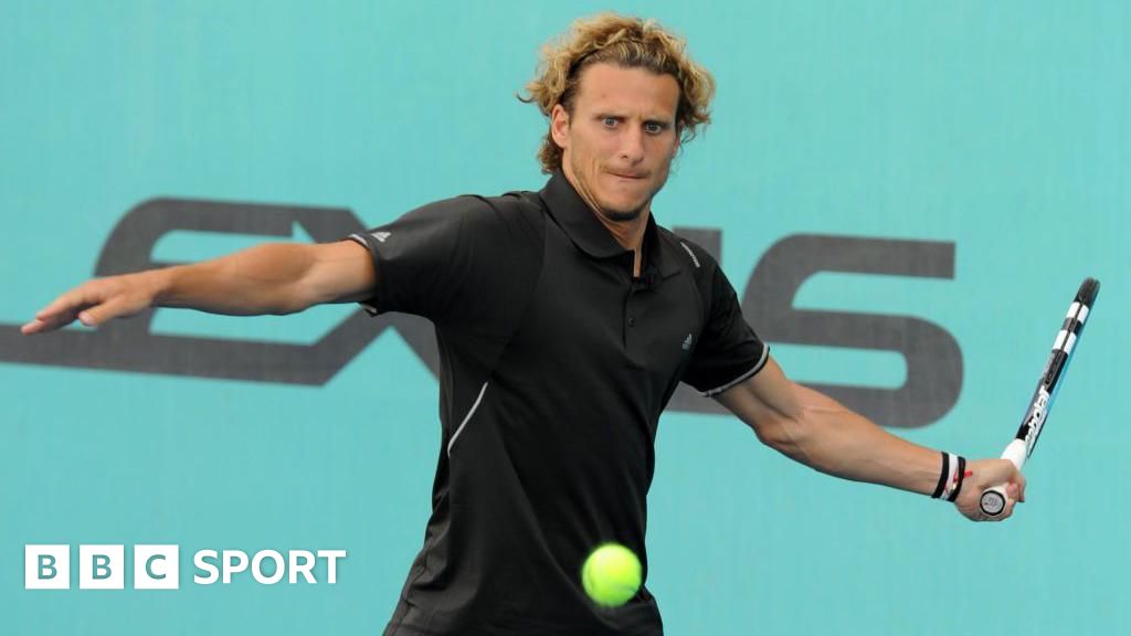 Diego Forlán Competes in Uruguay Open Tennis