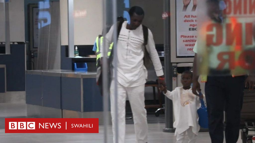 Mtoto Aliyefanyiwa Upasuaji Wa Tumbo Arudi Ghana Salama BBC News Swahili