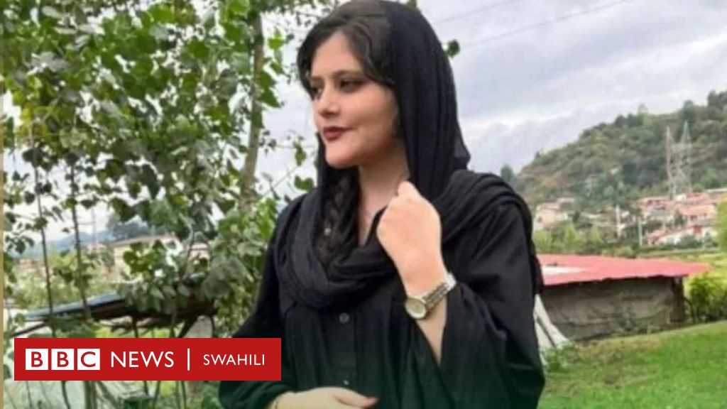 Machafuko Iran Wanawake Wachoma Hijabu Kwenye Maandamano Ya Kupinga Sheria Za Hijabu Bbc News