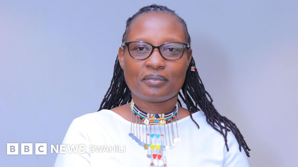 Boss bilan porno blowjob Ayollarga qarshi jinsiy aloqa ishqalanish