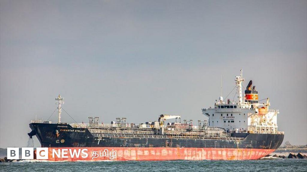 இந்தியாவுக்கு எண்ணெய் ஏற்றி வந்த கப்பல் மீது தாக்குதலா? போர்க் கப்பல் விரைவு - அரபிக் கடலில் என்ன நடக்கிறது?
