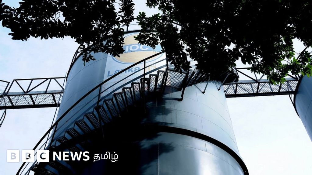 இலங்கை பொருளாதார நெருக்கடி: வெறிச்சோடி போன சாலைகள், எரிபொருளுக்கு மேலும் தட்டுப்பாடு