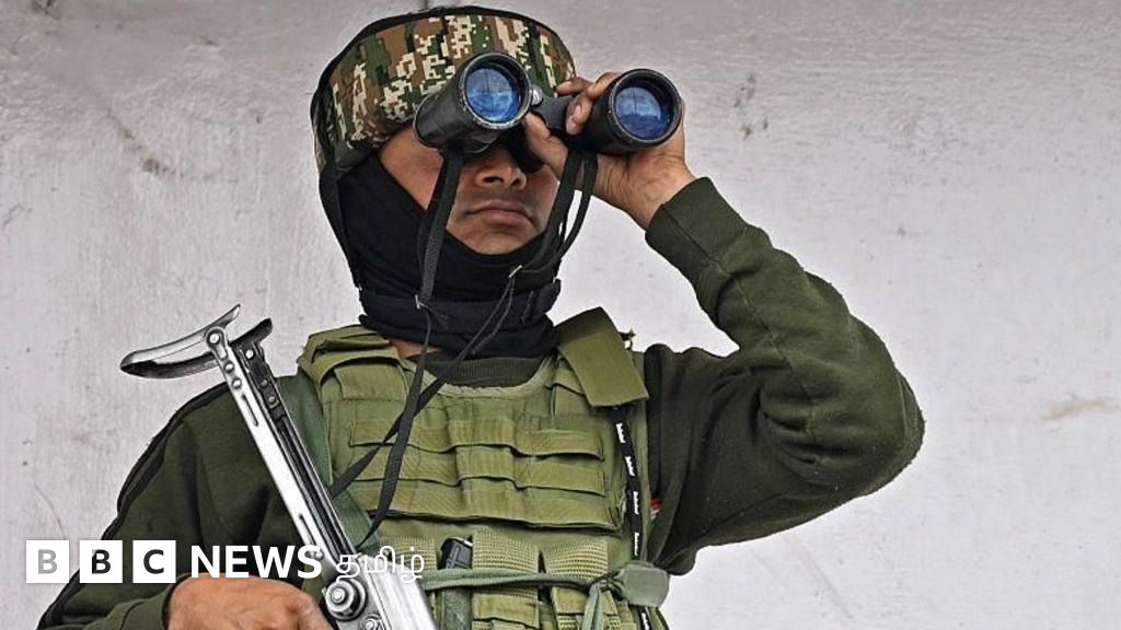 ஜம்முவில் பாகிஸ்தான் தாக்குதல் - மின்சாரம் துண்டிப்பு, ஒலித்த சைரன்கள்