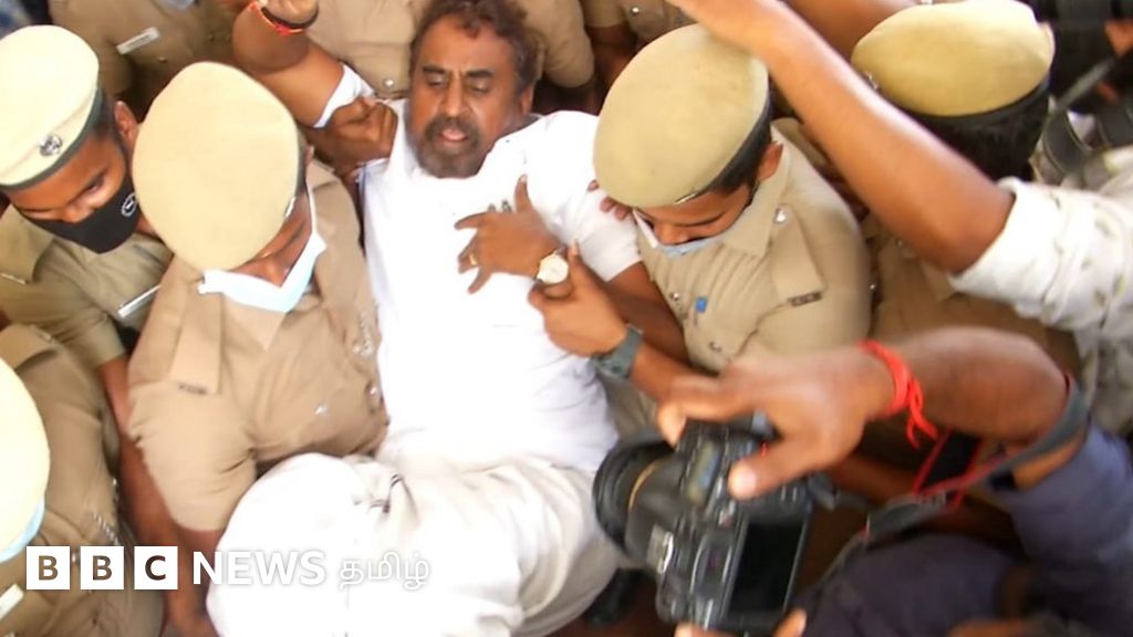 நகர்ப்புற உள்ளாட்சித் தேர்தல்: கோவையில் பண விநியோகம் நடப்பதாக அதிமுக, மக்கள் நீதி மய்யம் போராட்டம்