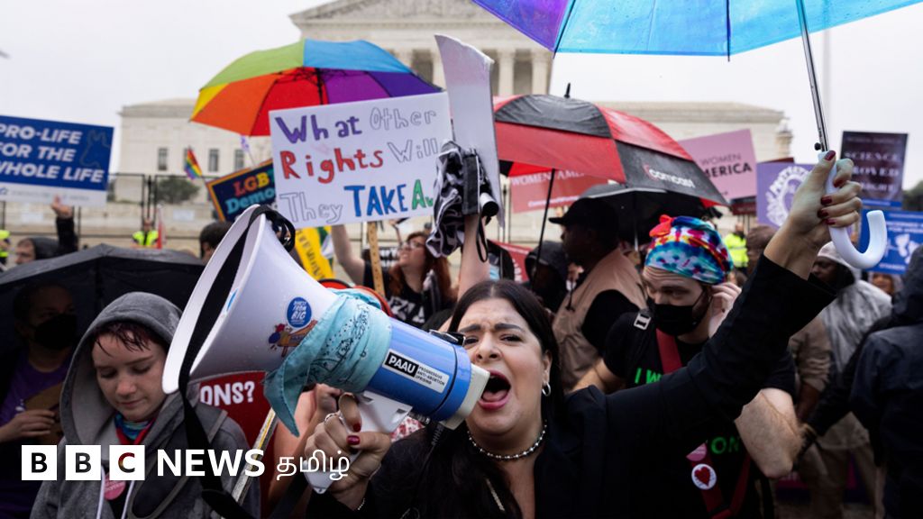 கருக்கலைப்பு உரிமையை ரத்து செய்தது அமெரிக்க உச்ச நீதிமன்றம் - முழு விவரம்
