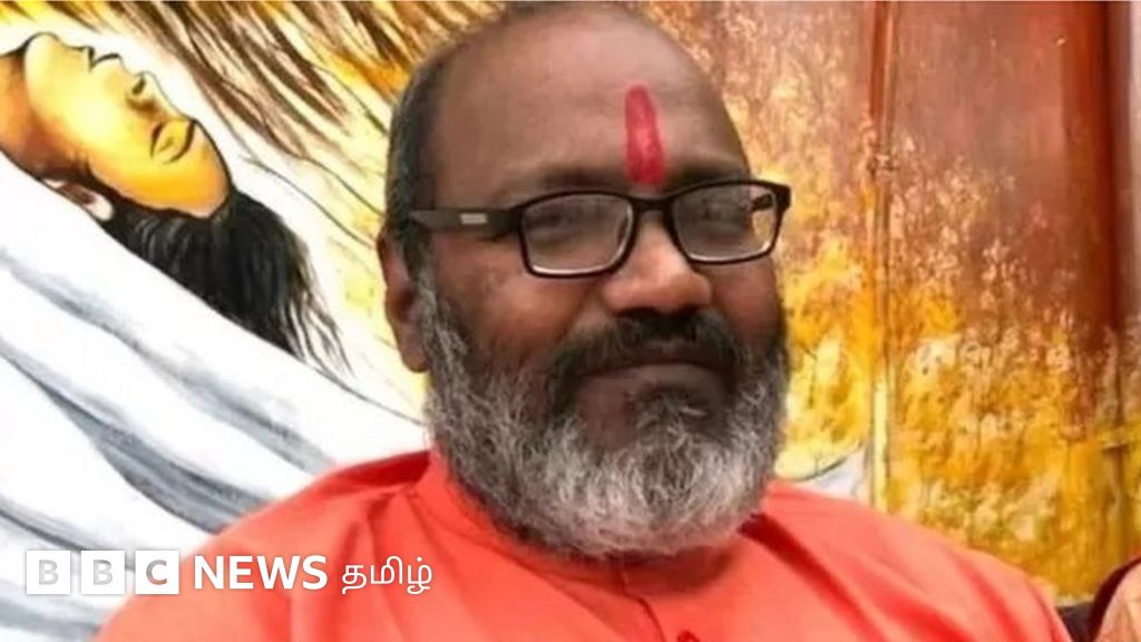 யதி நரசிம்மானந்த்: பெண்கள் அவமதிப்பு - பிபிசி குழுவுடன் மோதல் - இப்போது வெறுப்பு பேச்சு வழக்கில் கைது