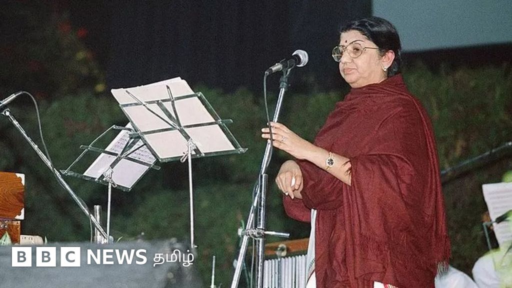 லதா மங்கேஷ்கர்: நேருவையே கண்ணீர் சிந்த வைத்த இசைக் குயில்