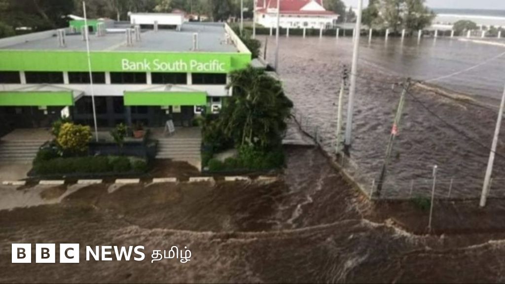 டோங்கா எரிமலை வெடிப்பு: சுனாமியின் கோரத்தைக் காட்டும் புகைப்படங்கள்
