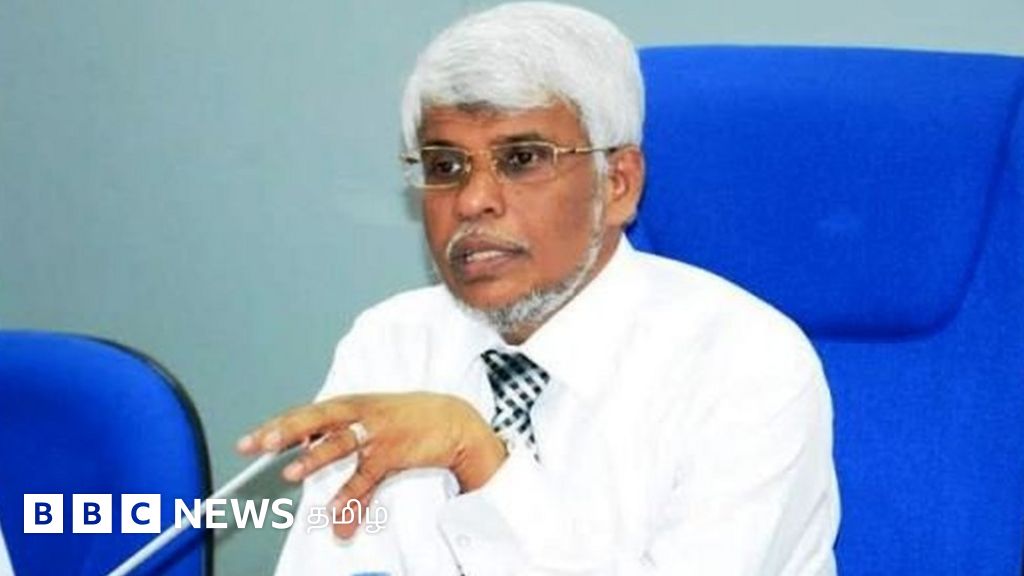 இலங்கையில் அமைச்சரான நசீர் அஹமட் - எதிர்க்கும் முஸ்லிம் கட்சி