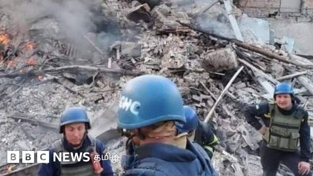 ரஷ்யா – யுக்ரேன் போர்: மக்கள் தஞ்சம் அடைந்த பள்ளியில் ரஷ்யா தாக்குதல் – 60க்கும் மேற்பட்டோர் பலி