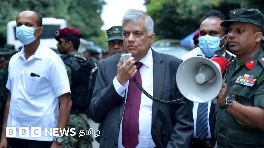 பௌத்த முன்னுரிமையை தவிர்ப்பதற்காக ஜனாதிபதிக்கான கொடியை தடை செய்தாரா ரணில்?