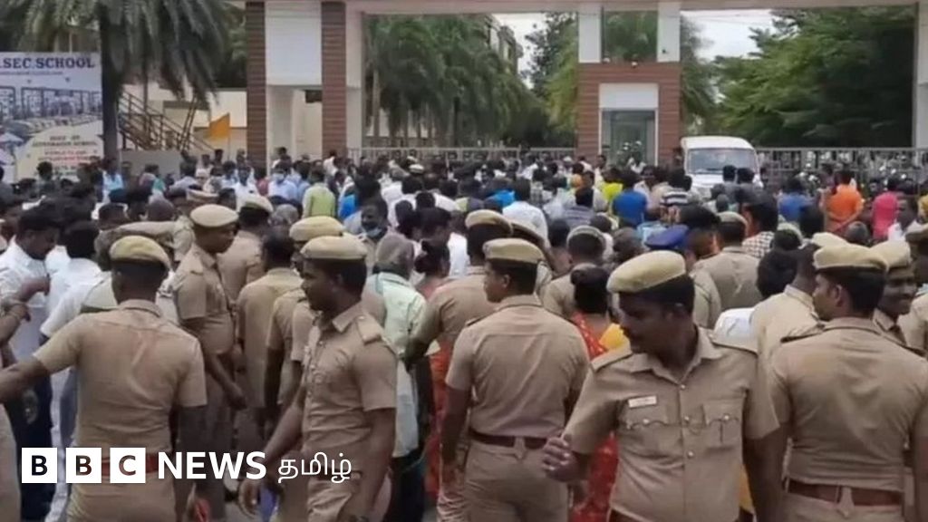 கள்ளக்குறிச்சி பள்ளி வன்முறையை தூண்டியதாக வாட்சாப் குழு அட்மின்கள் உள்பட 4 பேர் கைது