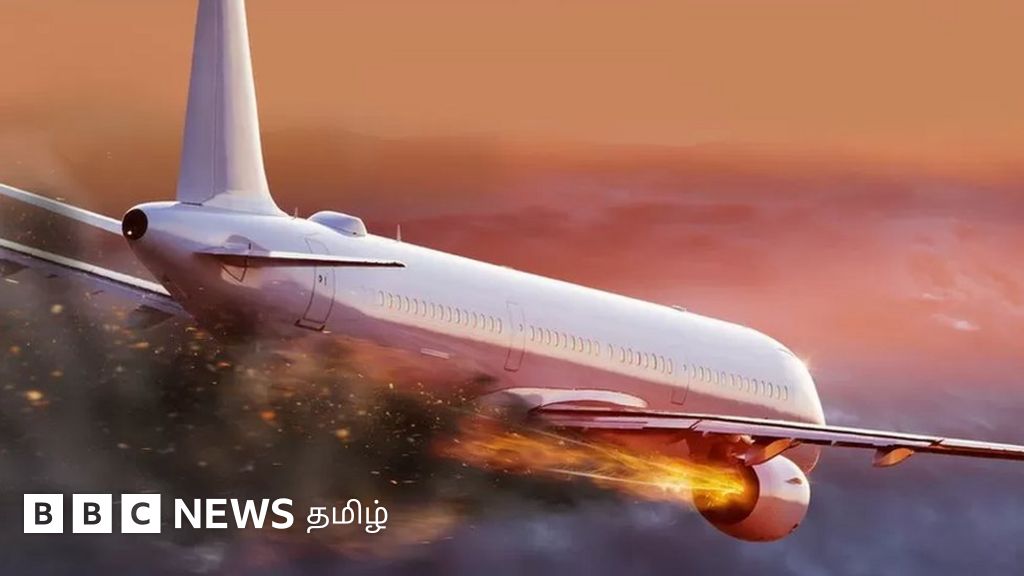 சீன விமானம் போயிங் 737 எம்யூ5735 விபத்து: 132 பேருடன் சீன விமானம் மலைப் பகுதியில் விழுந்து நொறுங்கியது