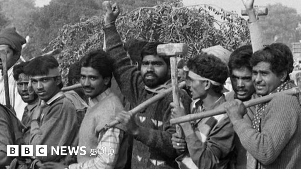 பாபர் மசூதி இடிப்பு நாள் டிசம்பர் 6: அயோத்தி பாபர் மசூதியை இடிக்க ஒத்திகை நடந்தது எப்படி? நேரில் படம் பிடித்தவரின் அனுபவங்கள்