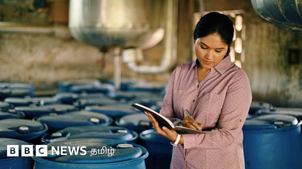 8 மணி நேர வேலை அமலுக்கு வந்தது எப்போது? இந்தியா உள்பட உலகம் முழுவதும் சாத்தியமானது எப்படி?