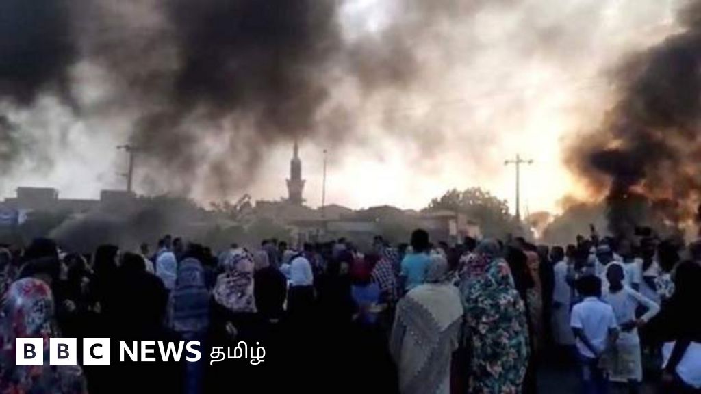 சூடான் ஆட்சிக்கவிழ்ப்பு: சூடான் ராணுவம் போராட்டக்காரர்களை சுட்டதில் 7 பேர் பலி - நிதி உதவியை நிறுத்திய அமெரிக்கா
