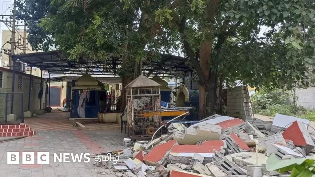 கோவை சிவன் கோயிலை 'அகற்றுவதற்கு' வழக்குத் தொடர்ந்தவரை முன்னாள் காவல் அதிகாரி தாக்கியதாக புகார்