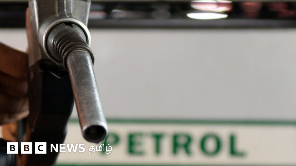 பெட்ரோல் பங்க் உரிமையாளர்கள் Vs எண்ணெய் நிறுவனங்கள் - விலைக் குறைப்பால் யாருக்கு பாதிப்பு?