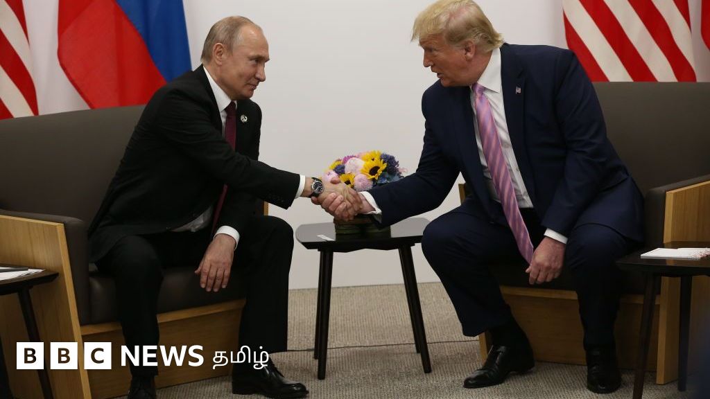 டிரம்ப் - புதின் இடையிலான ஒரே ஒரு தொலைபேசி உரையாடல் உலகையே உலுக்கியது எப்படி? 