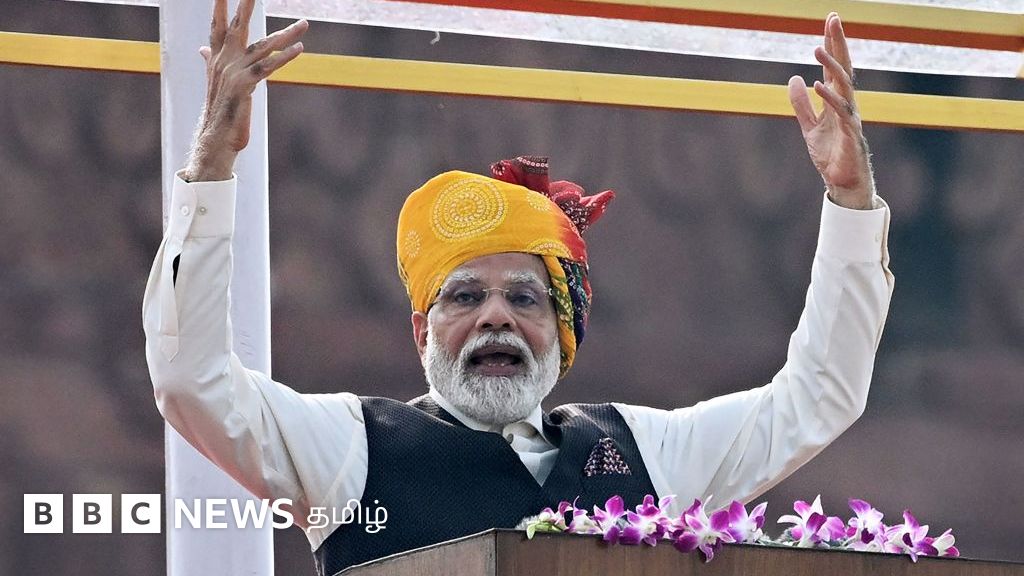 பிரதமர் நரேந்திர மோதியின் சுதந்திர தின உரை: வெறும் தேர்தல் பிரசாரமா?