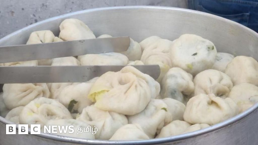 'மோமோஸ் சாப்பிட ரூ.85 லட்சம் மதிப்புள்ள நகைகளை கொடுத்த சிறுவன்' - என்ன நடந்தது?