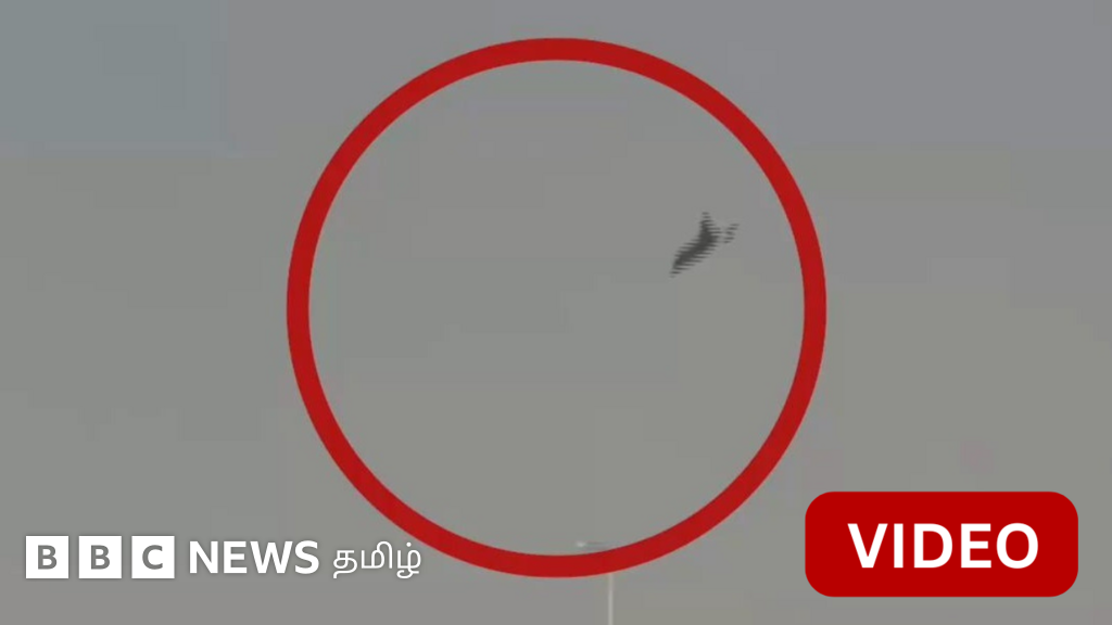 காணொளி: தேஜஸ் விமானம் கீழே விழுந்து நொறுங்கிய காட்சி