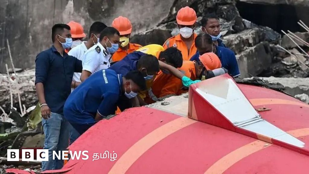 விமானிகளின் உரையாடல் ஏர் இந்தியா விமான விபத்தின் மர்மத்தை இன்னும் அதிகரிப்பது ஏன்?