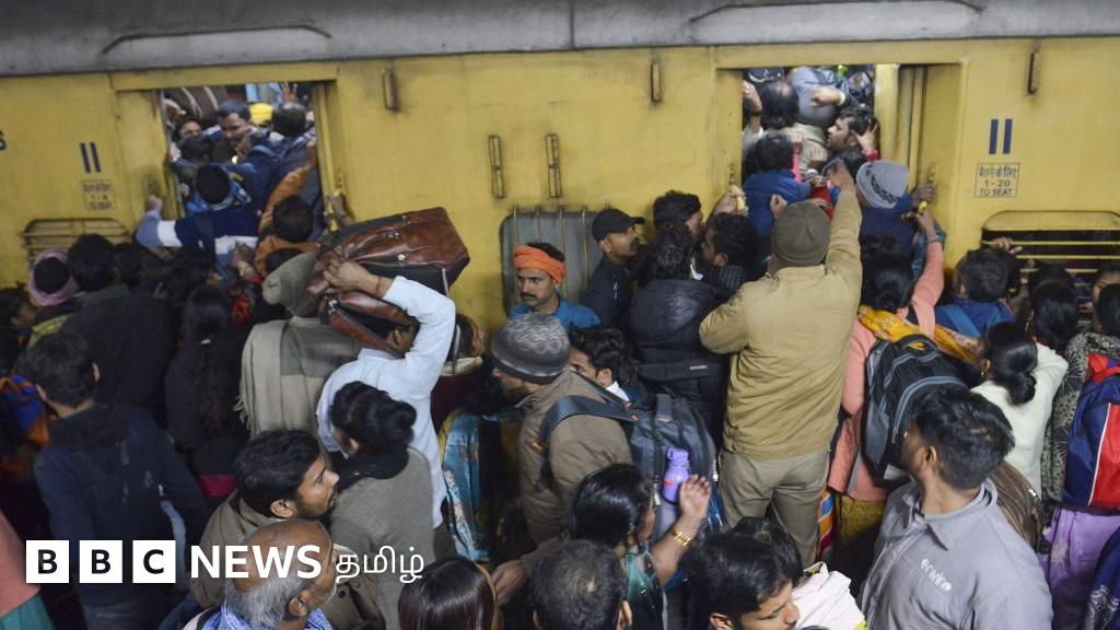 புது டெல்லி ரயில் நிலையத்தில் கூட்ட நெரிசலில் சிக்கி 18 பேர் பலி - 15 நிமிடங்களில் நடந்தது என்ன?