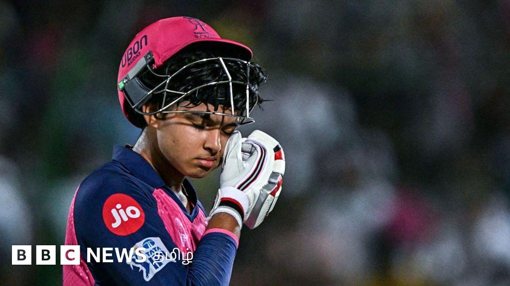 கடைசிப் பந்து வரை திக் திக்: 14 வயதிலேயே ஐபிஎல் களம் கண்டு முதல் பந்தில் சிக்ஸர் விளாசிய இந்த சிறுவன் யார்?