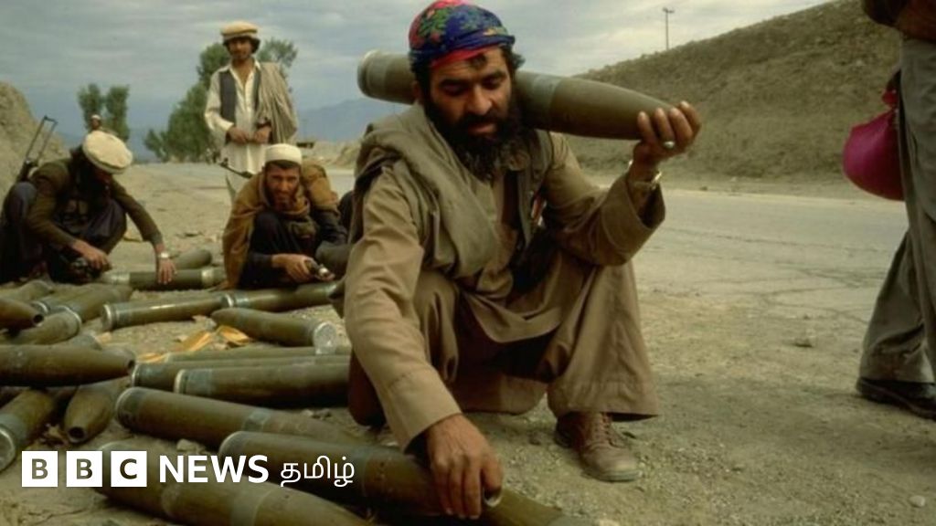 ஆப்கானிஸ்தானில் இருந்து பாகிஸ்தான் மீது மழையென பொழிந்த ஸ்கட் ஏவுகணைகள்