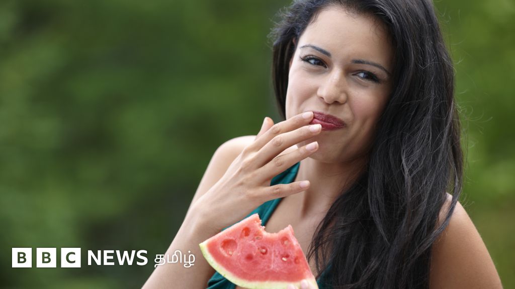 உணவும் உடல்நலமும்: பழங்கள் மற்றும் காய்கறிகளை தோலுடன் சாப்பிடுவது நல்லதா? 