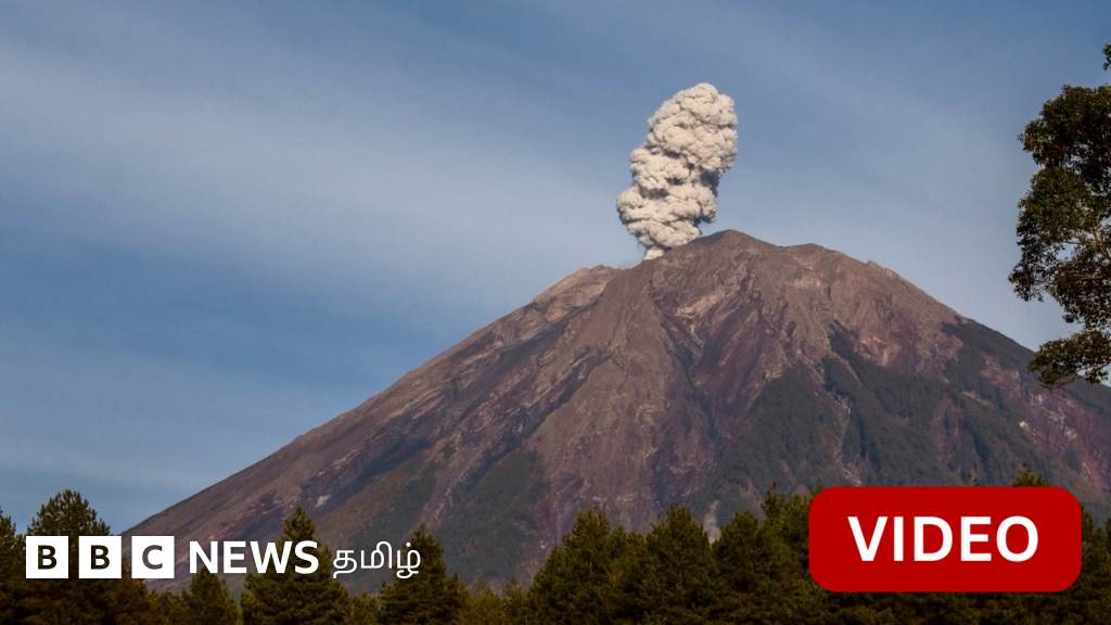 காணொளி: இந்தோனீசியாவில் ராட்சத சாம்பல் மேகங்களை கக்கும் எரிமலை