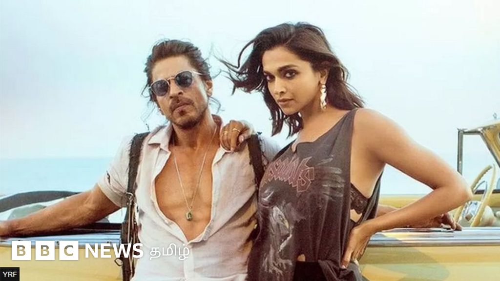 எதிர்ப்புக்கு நடுவே வசூலில் 'வரலாறு படைத்த' பதான் - பாலிவுட் மீண்டு வர உதவுமா?