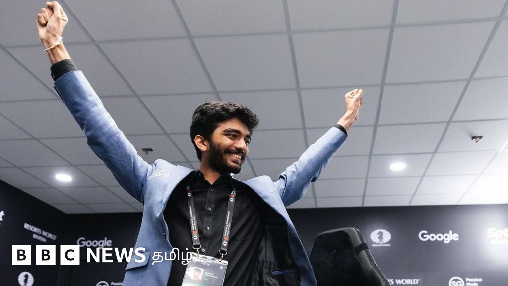 குகேஷ் டிங் லிரேனை வீழ்த்தி உலக செஸ் சாம்பியன் பட்டம் வென்ற தருணம் - புகைப்படத் தொகுப்பு