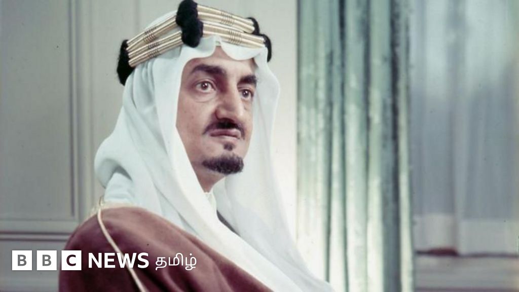 1975-ல் சௌதி அரேபியாவை உலுக்கிய மன்னர் படுகொலை - அரவணைக்க வந்தவரை மருமகன் சுட்டது ஏன்?
