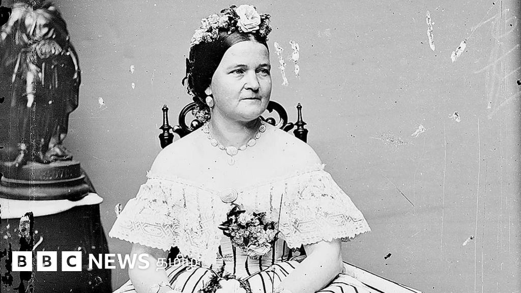 ஆபிரகாம் லிங்கன் மனைவி மேரி டாட்:  மோசமாக விமர்சிக்கப்பட்ட 'முதல் பெண்மணி'யின் மறுபக்கம் - அப்படி என்ன செய்தார்?