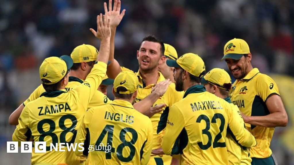 கத்தி போல் இறங்கும் ஆஸ்திரேலியாவின் துல்லியப் பந்துவீச்சு - திணறும் தென் ஆப்பிரிக்கா