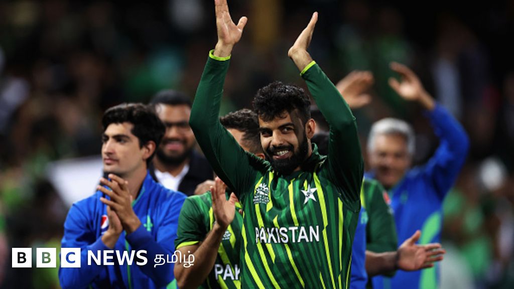 டி20: 1992 அரையிறுதி அற்புதத்தை மீண்டும் நிகழ்த்திய பாகிஸ்தான்